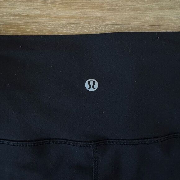 Lululemon Align Cropped Black Leggings Size 4 Athleisure Athletic High Rise - Picture 2 of 4